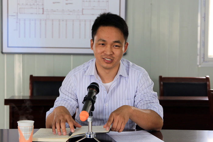 廳團委書記劉洋主持調(diào)研座談會