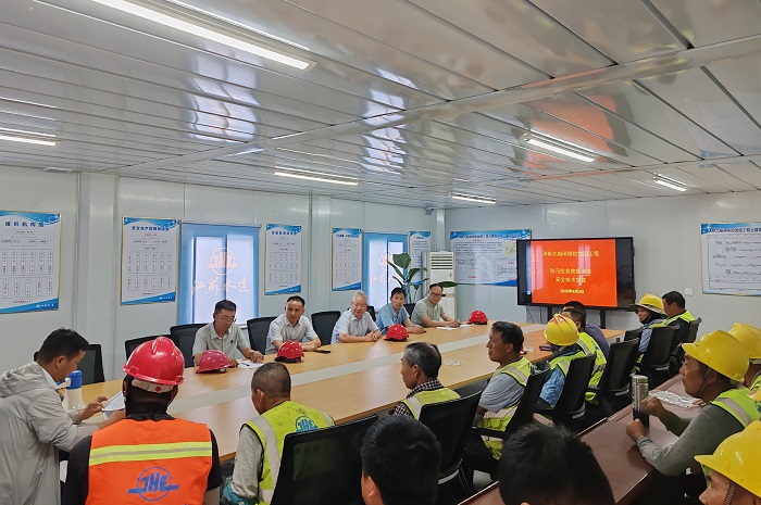 1749115074509398.jpg 1-700.jpg